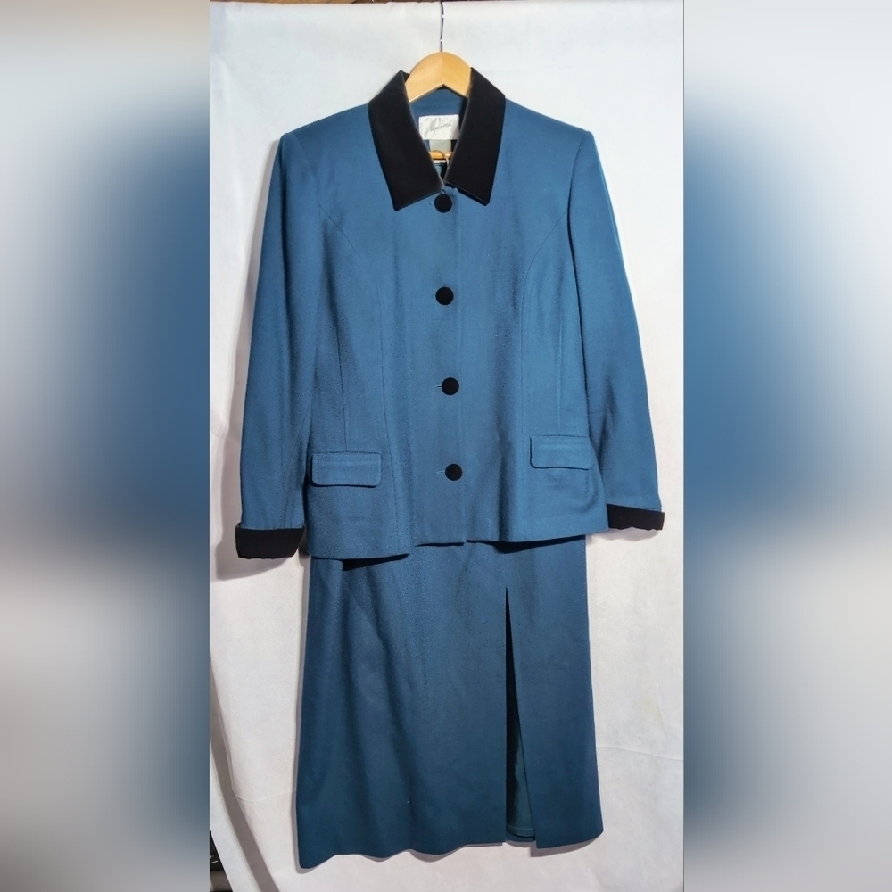 Vintage Jacqueline Ferrar Blue Green Wool Suit with Black Velvet Collar
